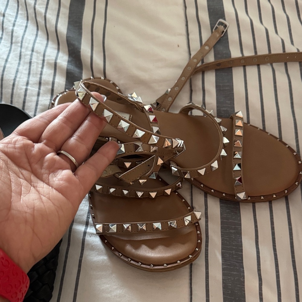 Steve Madden Tan Sandals with Silver Studs